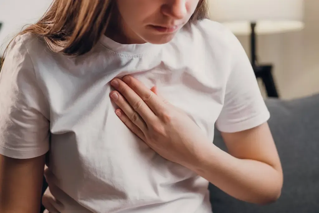Laringita de reflux – inflamația corzilor vocale cauzată de acidul gastric