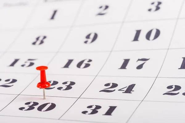 Dată marcată cu bold într-un calendar – reamintire pentru testarea periodică a auzului.